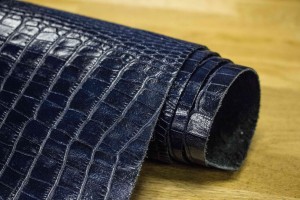 Кожа КРС Турция (полуночный синий, штамп под крокодила)