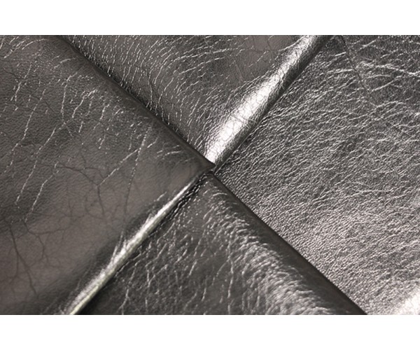 Шкіра козлик Італія (чорний, напівглянець, вінтаж, блискуча)