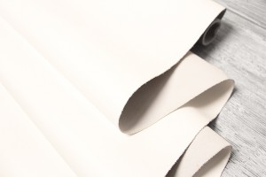 Шкіра ВРХ Італія (білий теплий, гладка, напівматова)