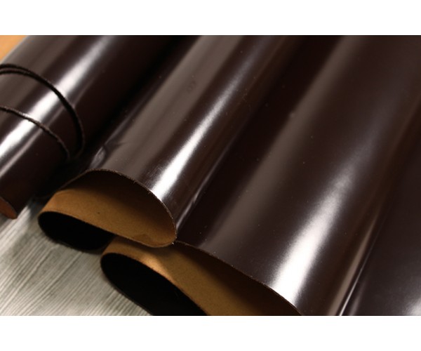 Кожа КРС Италия (черный шоколад, гладкая, глянец)