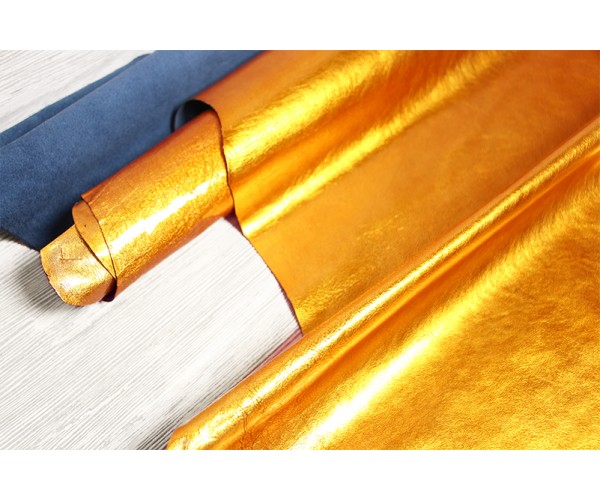 Шкіра ВРХ Італія (лак, золото, м'яке )