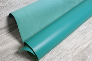 Кожа КРС Италия (бирюзовая, мягкая, гладкая, полуглянец)