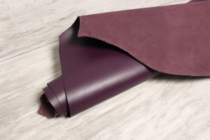Шкіра ВРХ Італія (баклажан, гладка, середньої щільності)