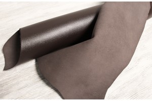 Шкіра овчина Італія (коричнева, гладка, напівглянцева)
