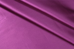  Тканина атласний шовк Італія (шовк 97%, еластан3%, фіолет ,шир. 1,40 м, щільність 95гр/м)