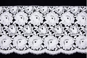 Тканина гіпюр Італія (котон 100%, білий, квіти, шир. 0,25м)