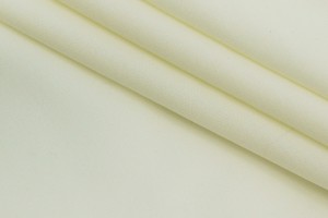 Тканина костюмно-плательная Італія (вовна 95%, еластан 5%, молочний, шир. 1,50 м)