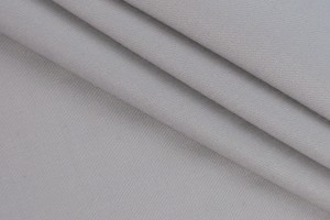 Ткань габардин Италия Loro Piana (шерсть 99%, эластан 1%, светлая лаванда, шир. 1,55 м)