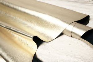 Кожа КРС Италия (белое золото, гладкая)