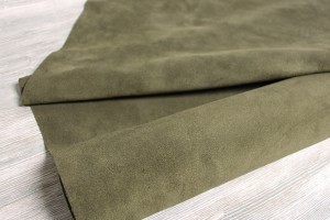 Кожа теленок Италия (зеленая олива, замш, спилок)