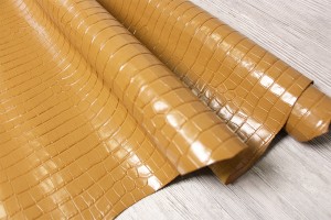 Кожа КРС Италия (медовый, глянец, штамп под крокодил)