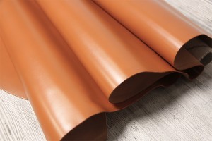 Кожа КРС Италия (карамель, гладкая, полуглянец, плотная)