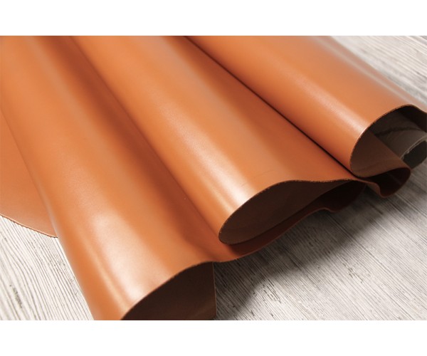 Кожа КРС Италия (карамель, гладкая, полуглянец, плотная)