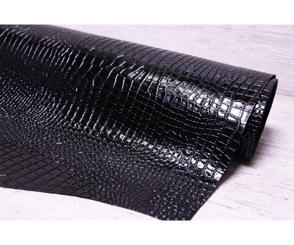 Шкіра ВРХ Італія (чорний, глянець, штамп під крокодил)