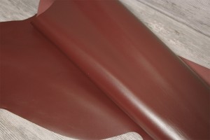 Шкіра ВРХ Італія (марсала, щільна, гладка) 0,8-0.9мм
