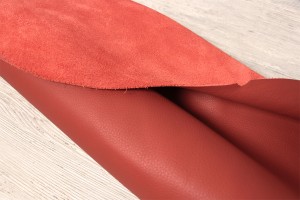 Кожа КРС Италия (алый, фактурная, матовая, натуральной розбивки, мягкая)