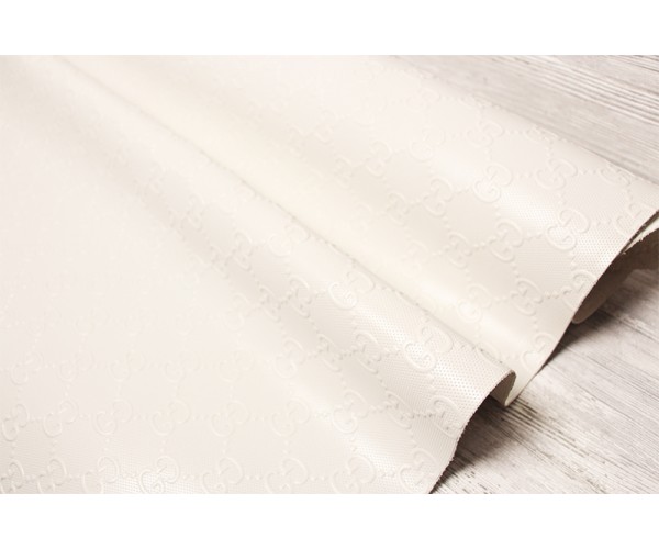 Шкіра ВРХ Італія (молочний, глянець, штамп вензеля з перфорацією Gucci) Шкіра ВРХ Італія (молочний, глянець, штамп вензеля з перфорацією Gucci)